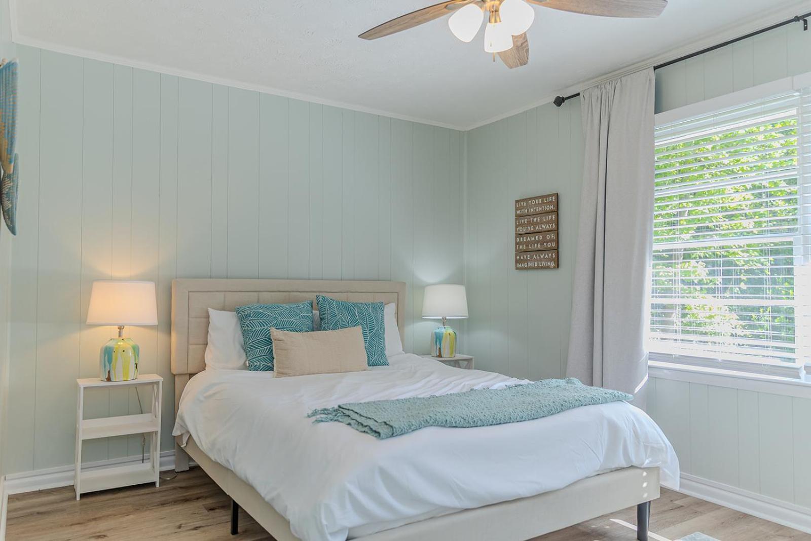 Coastal Cottage 1/2 Mile From Covington Square エクステリア 写真